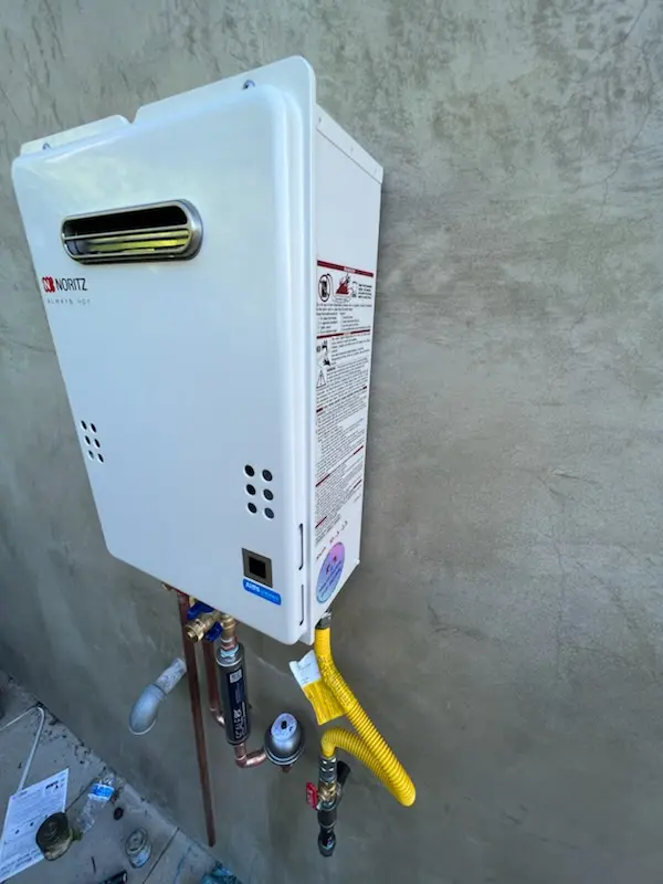 Tankless water heater installation for Fox River Shores homes
